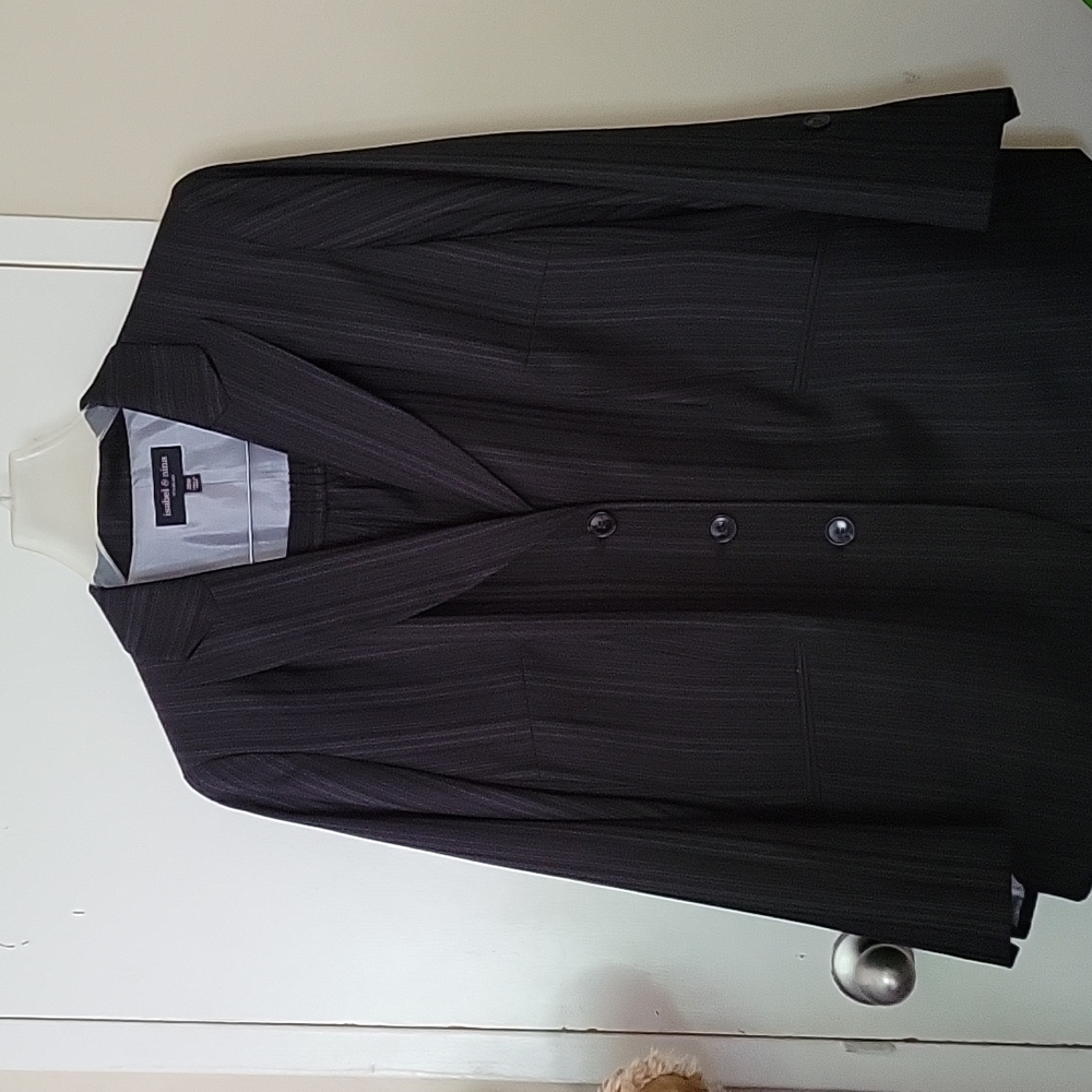 Dress suit